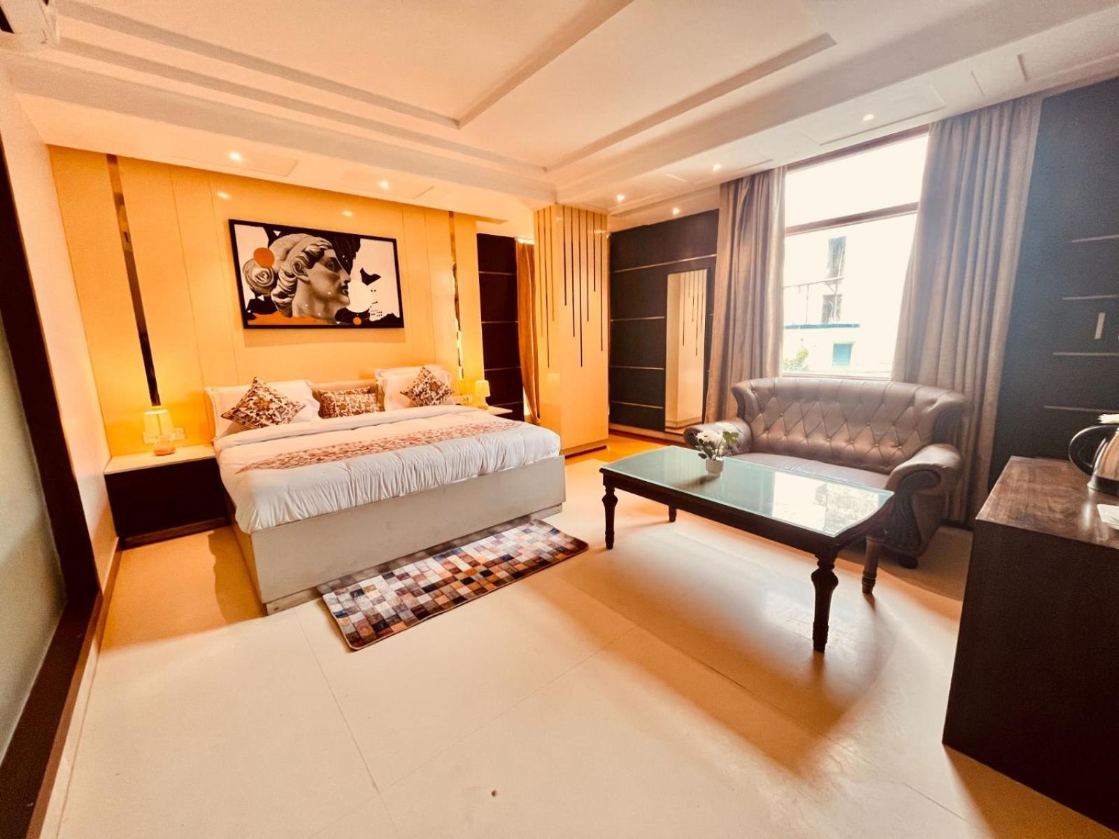 Hotel Bhoomivilas Agra  Eksteriør billede